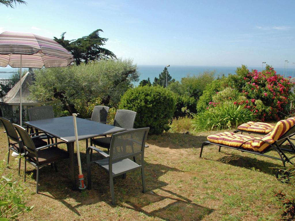 Beautiful Holiday Home With Sea View In إيركي الغرفة الصورة